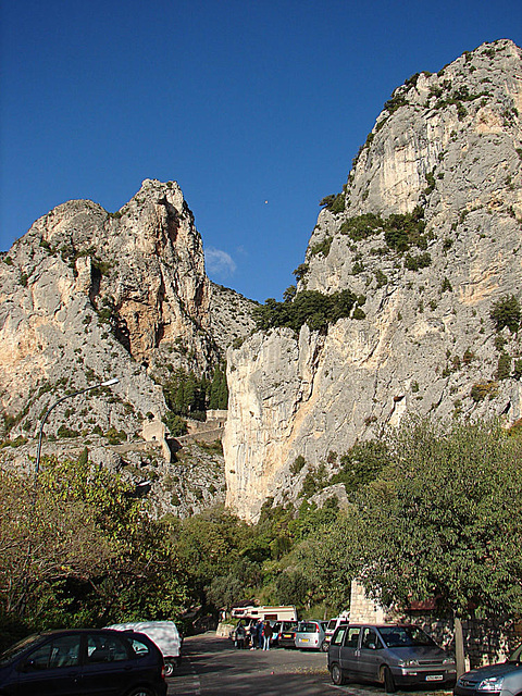 20061103 0891DSCw [F] Moustiers-Ste.-Marie, Cote d'Azur