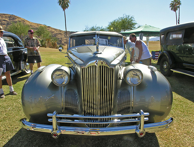 1940 Packard Custom Super 8 (8583)