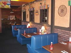 Restaurant coloré / Colourful restaurant /  USA - États-Unis - 12 octobre 2009- Photo originale