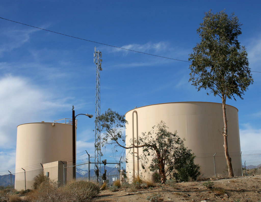 Low Desert View Water Tanks & Police Antenna (3717)