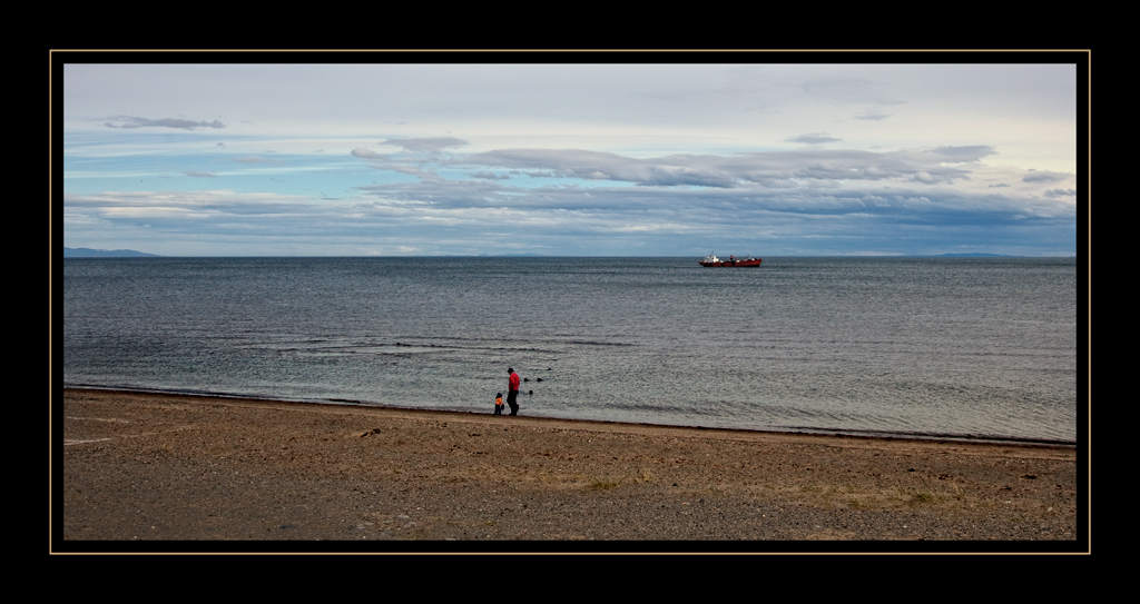 father, daughter and a ship