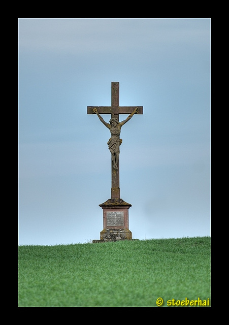 Cross near Paimar