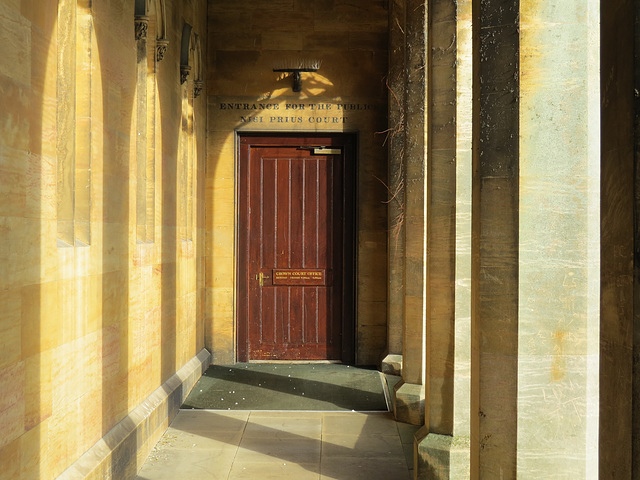 assize courts, lincoln castle