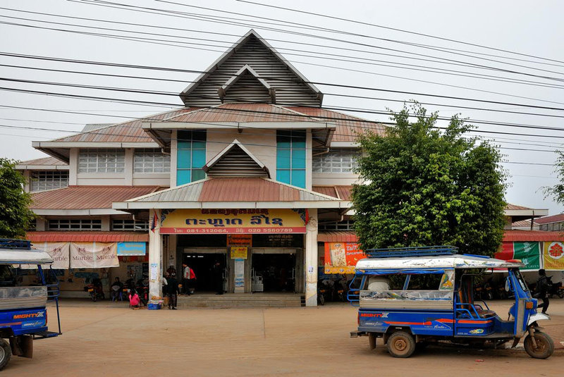 City market hall in Oudom Xai