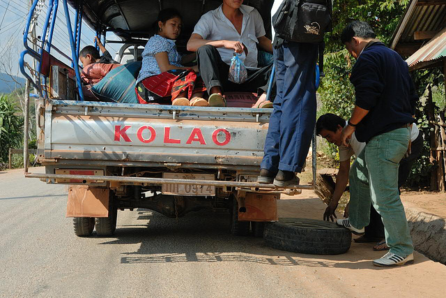 Pickup car helps to trigger of the wheel