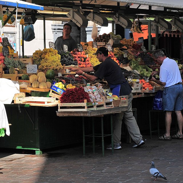 Gemüsemarkt - leckere Früchte