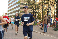 06.TheRace.5KRun.CrystalDrive.ArlingtonVA.2April2010