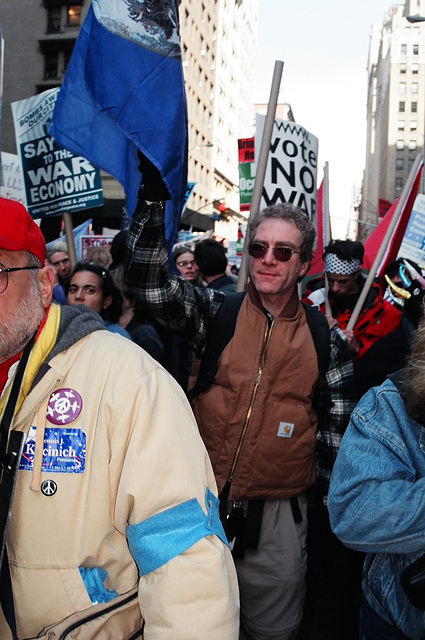 06.10.M20.AntiWar.NYC.20March2004