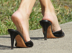 walking in heels (F)