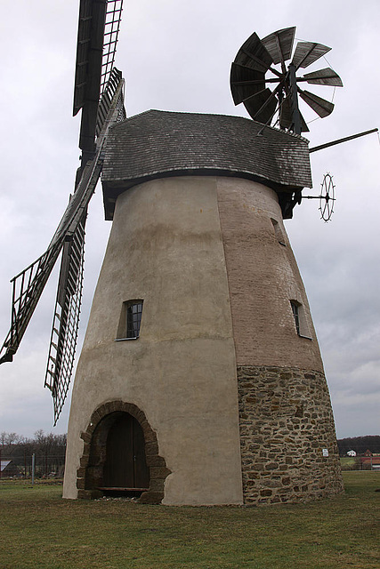 20100225 1473Aw [D~MI] Windmühle, Hille