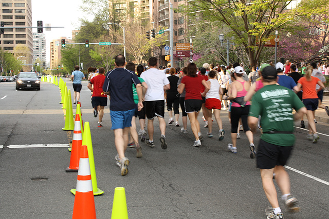 23.TheRace.5KRun.CrystalDrive.ArlingtonVA.2April2010