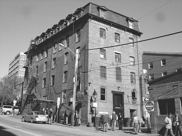 Wharf street building /  Portland, Maine USA -  11 octobre 2009 - N & B