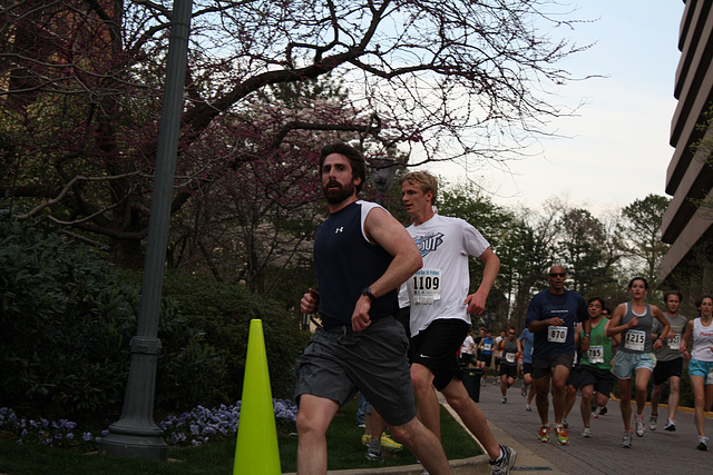 45.TheRace.5KRun.CrystalDrive.ArlingtonVA.2April2010