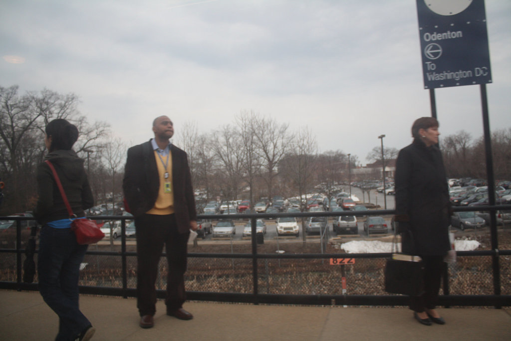 07.MARCTrain.415.PennLine.SouthBound.10March2010