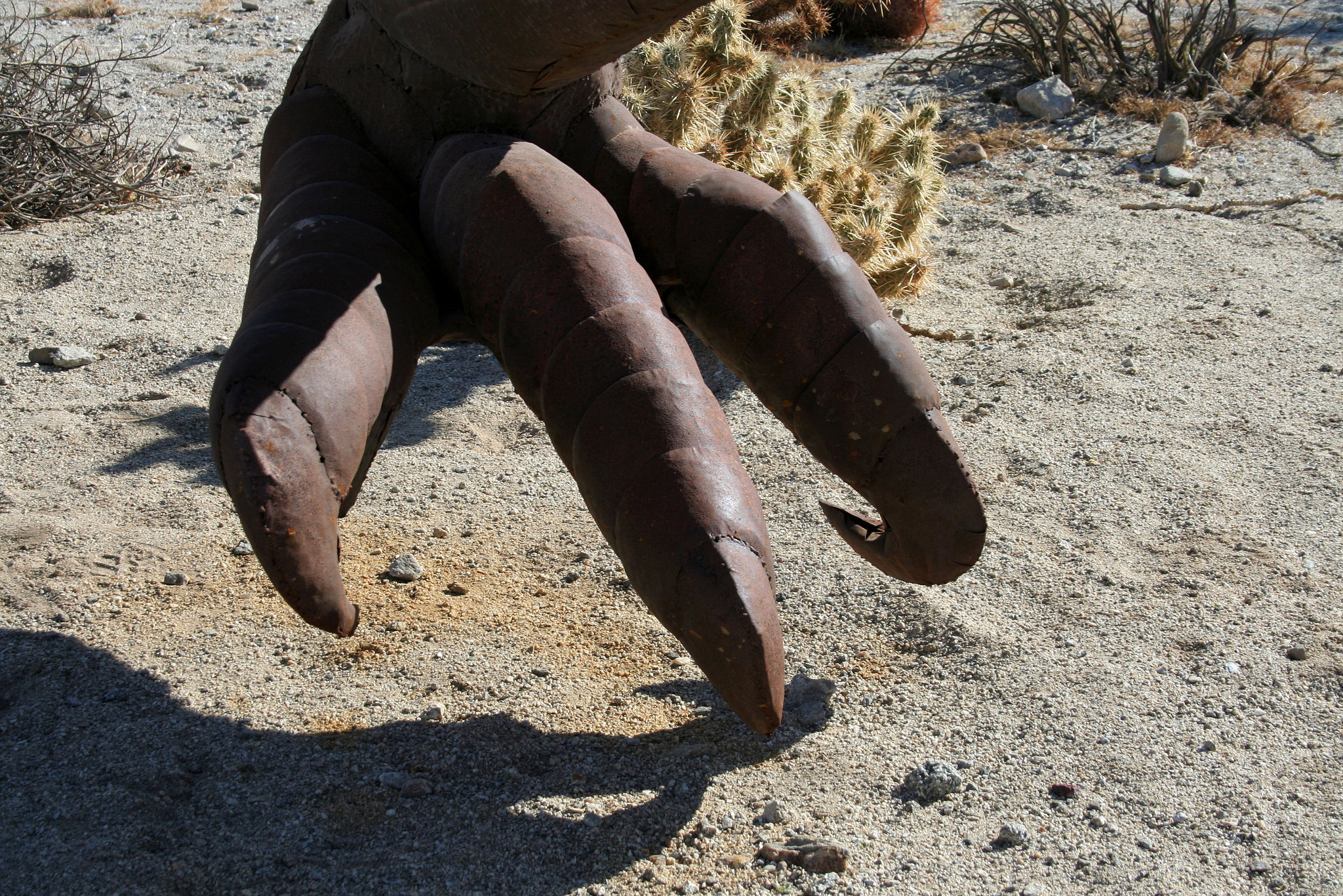 Galleta Meadows Estates Dinosaur Sculpture (3691)