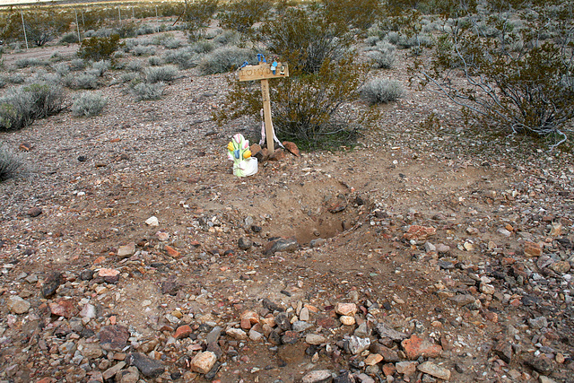 Rhyolite Cemetery - Outside The Fence (5308)