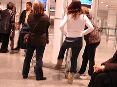 Aéroport de Montréal / Montreal airport  - 15 novembre 2008