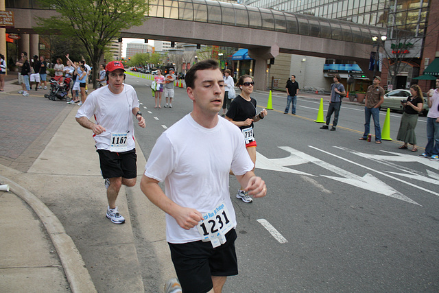 87.TheRace.5KRun.CrystalDrive.ArlingtonVA.2April2010