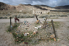 Rhyolite Grave (5413)