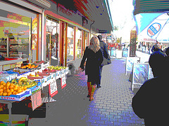 Fruits display blond in short dress and pale sexy chunky heeled boots /   Blonde suédoise en jupe courte et bottes sexy - Ängelholm /  Sweden - Suède - 23-10-2008 - Postérisation