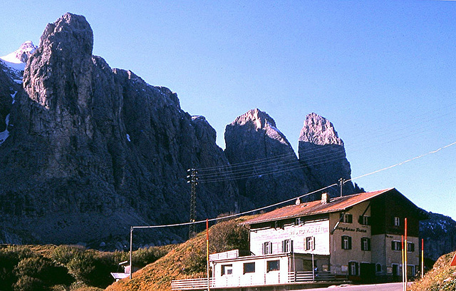 Alpen-5-003-81Sw Dolomiten Sella