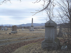 Newport center vault cemetery - Vermont USA .  28 mars 2010