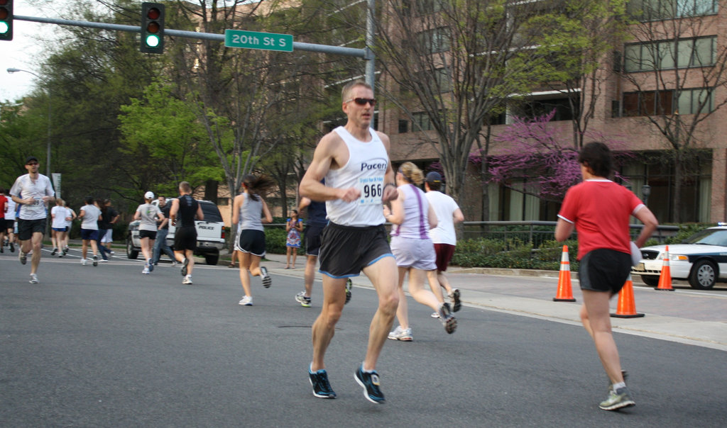 132.TheRace.5KRun.CrystalDrive.ArlingtonVA.2April2010