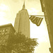 Drapeau et gratte-ciel /  New-York city - Juillet 2008-  Postérisation sépiatisée