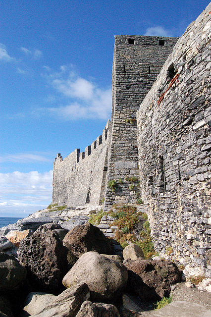 fortikaĵo en Portovenere - Festung in Portovenere