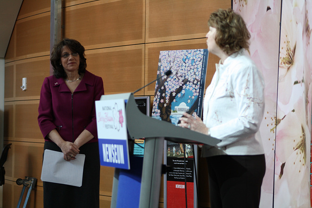 118.NCBF.KickOff.PressConference.Newseum.WDC.4March2010