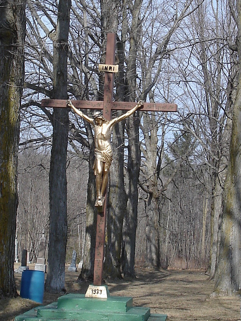 Cimetière St-André Apôtre  - St-André d'Argenteuil. Québec, CANADA -  19 mars 2010