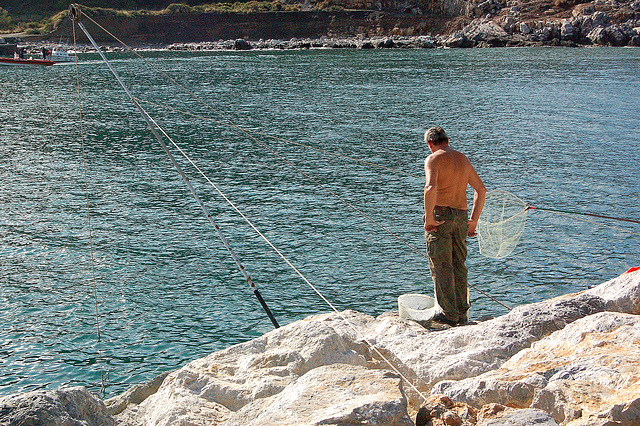 fiŝkaptisto en Portovenere - Angler in Portovenere