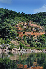 Hanging village on Nam Ou riverbank