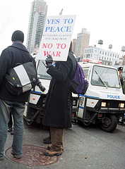 17.01.AntiWar.NYC.15February2003