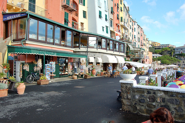 bordopromenejo en Portovenere - Uferpromenade in Portovenere