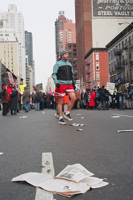 17.15.AntiWar.NYC.15February2003