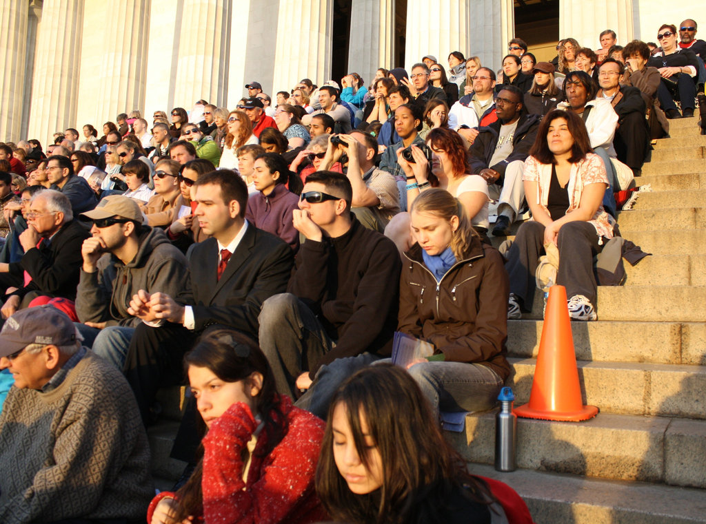 54.EasterSunriseService.LincolnMemorial.WDC.4April2010