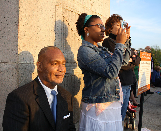 56.EasterSunriseService.LincolnMemorial.WDC.4April2010