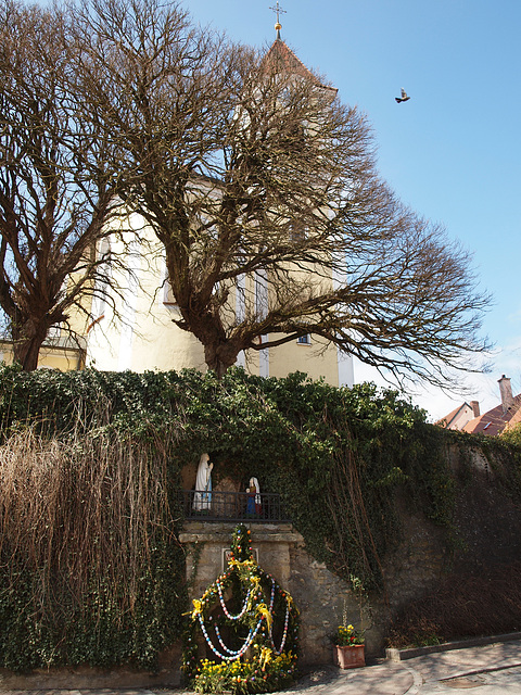 Osterbrunnen zu Hainsacker