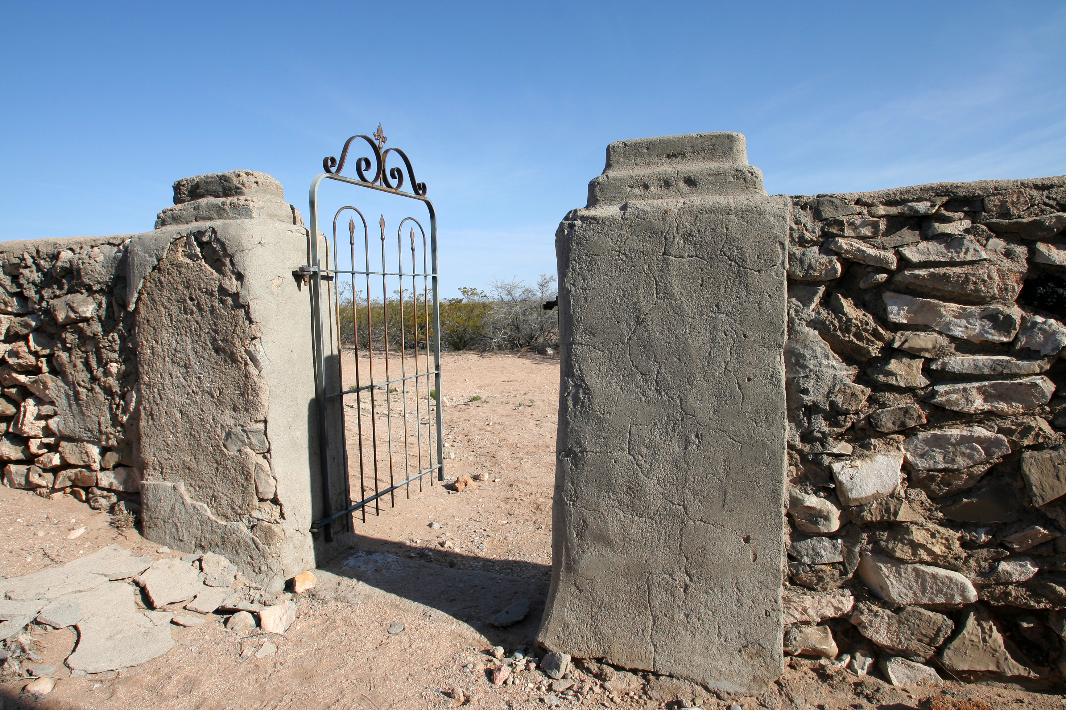 McDonald Ranch - Trinity Site (5604)