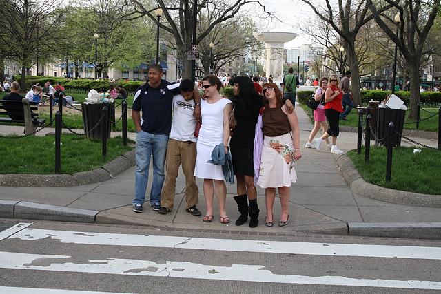 02.EasterSunday.DupontCircle.WDC.4April2010