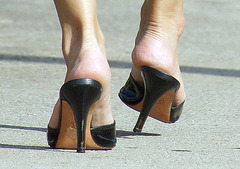 walking in heels a close up (F)