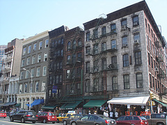 Canal street's buildings /  New-York city - July 2008