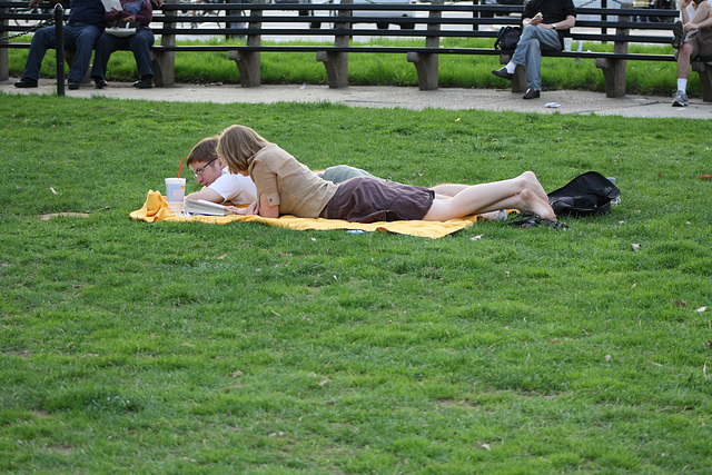 24.EasterSunday.DupontCircle.WDC.4April2010