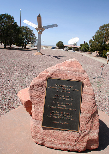 Very Large Array 20th Anniversary Plaque (5749)