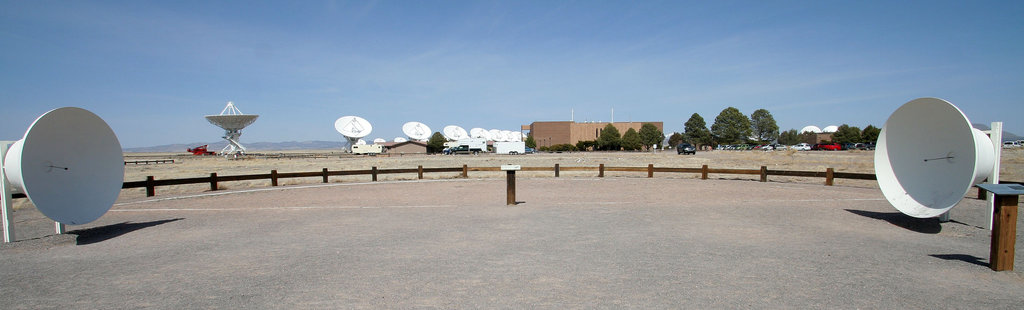 VLA Half Circle (5766)