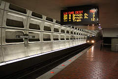 05.SnowBlizzard.WMATA.WaterfrontSEU.WDC.5February2010