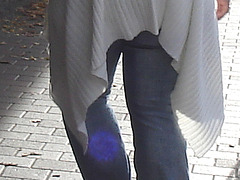 La Dame Hemlex en escarpins blancs / Hemtex Lady in white high heels shoes -  Ängelholm  /  Suède - Sweden.