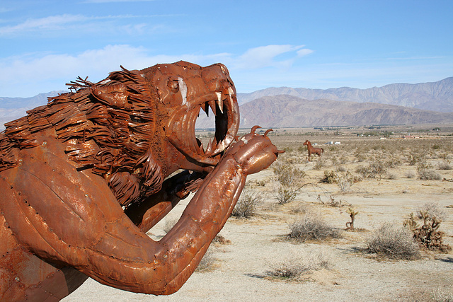 Galleta Meadows Estates Cat Sculpture (3651)