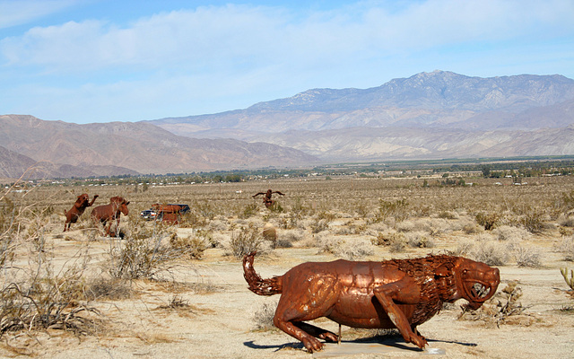 Galleta Meadows Estates Cat Sculpture (3654)